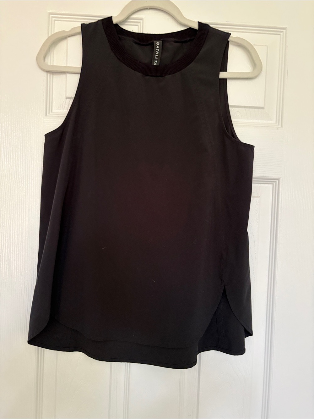 Athleta Black Zephyr Yoga Travel  Layered Split-Hem Sleeveless Tank